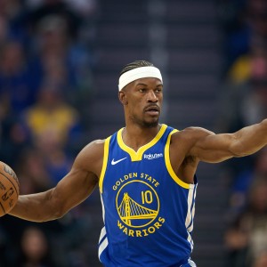 巴特勒：科尔被驱逐后我们展现出很强斗志 我的绝杀球应该投更好